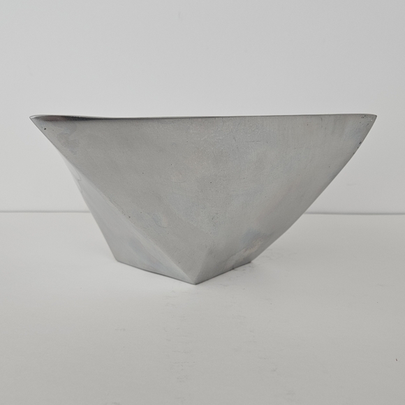 Holland Boone Vintage Polished Pewter Square Serving/Decorative Bowl - Picture 3 of 8